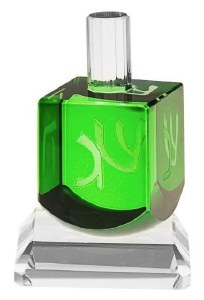 Picture of Crystal Dreidel Etched Letters with Clear Stand Green